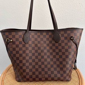 AUTHENTIC Louis Vuitton Damier Ebene Neverfull MM Tote